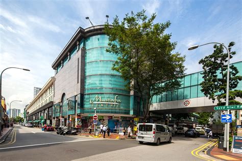 mustafa singapore